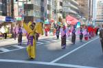 Смотр-конкурс танцевальных коллективов и спортивных школ на центральных улицах Гинзы — во всех смыслах яркое событие в задушенном урбанизацией мегаполисе | Япония