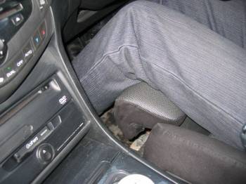 Honda Accord EuroR | Выдвижная часть подушки увеличивает площадь опоры ноги, предотвращая усталость