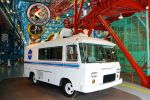 Перед тем как сделать исторические шаги по Луне, астронавты ехали до стартовой площадки на таком микроавтобусе | Флорида