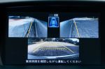 Картинки с видеокамер можно смотреть на цветном мониторе как по отдельности, так и вместе: к примеру, сейчас показано изображение с боковых камер и камеры заднего вида | Honda Odyssey