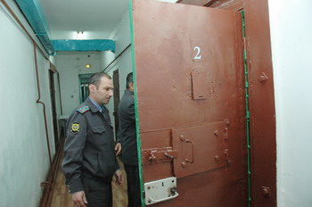 Спецприемник | Мужчины, арестованные «по линии ГИБДД», содержатся в камере №2