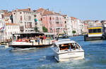 Вапоретто выполняет в Венеции те же функции, что в любом городе автобус, трамвай и маршрутка — в одном лице | Европа