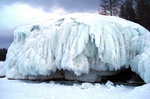 По льду вокруг Байкала