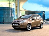 Ford представил серийную версию нового компактвэна B-Max