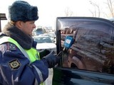 Иркутские автоинспекторы возобновили рейды по проверке тонировки стекол