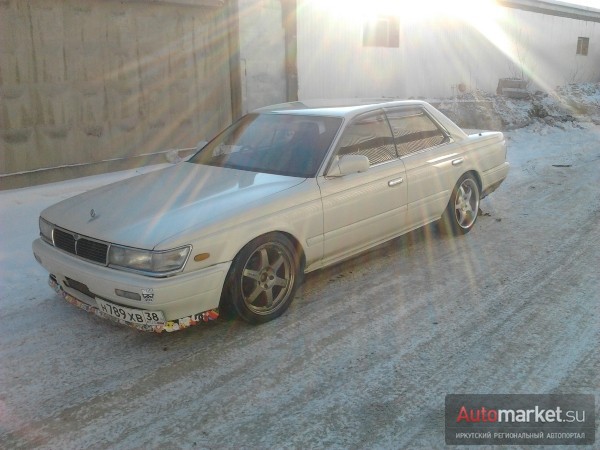 Nissan Laurel