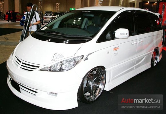 Toyota Estima