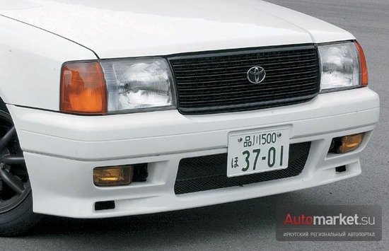 Toyota Crown Comfort TRD