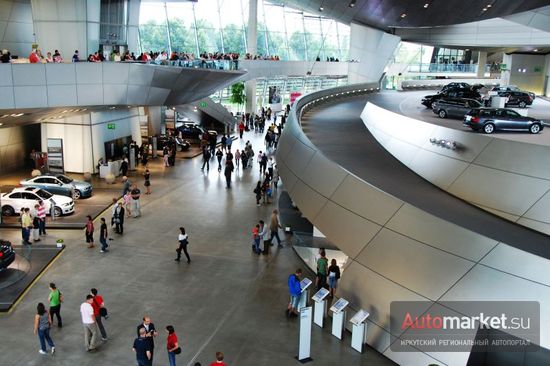 Мюнхен. BMW Welt