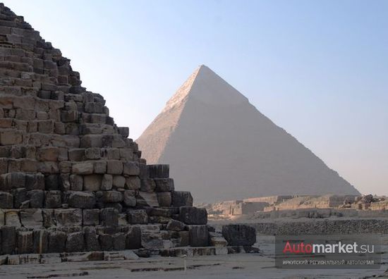 Одна из загадок египетской цивилизации, позволяющая говорить о том, что при строительстве пирамид не обошлось без внеземных сил:  стороны о